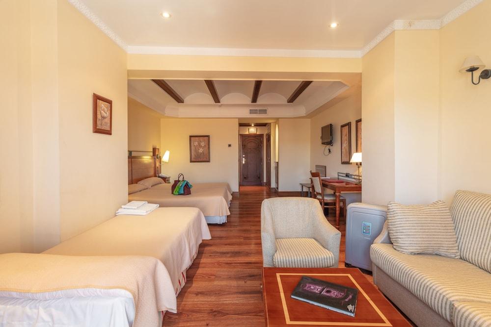 Hotel Abades Guadix Buitenkant foto