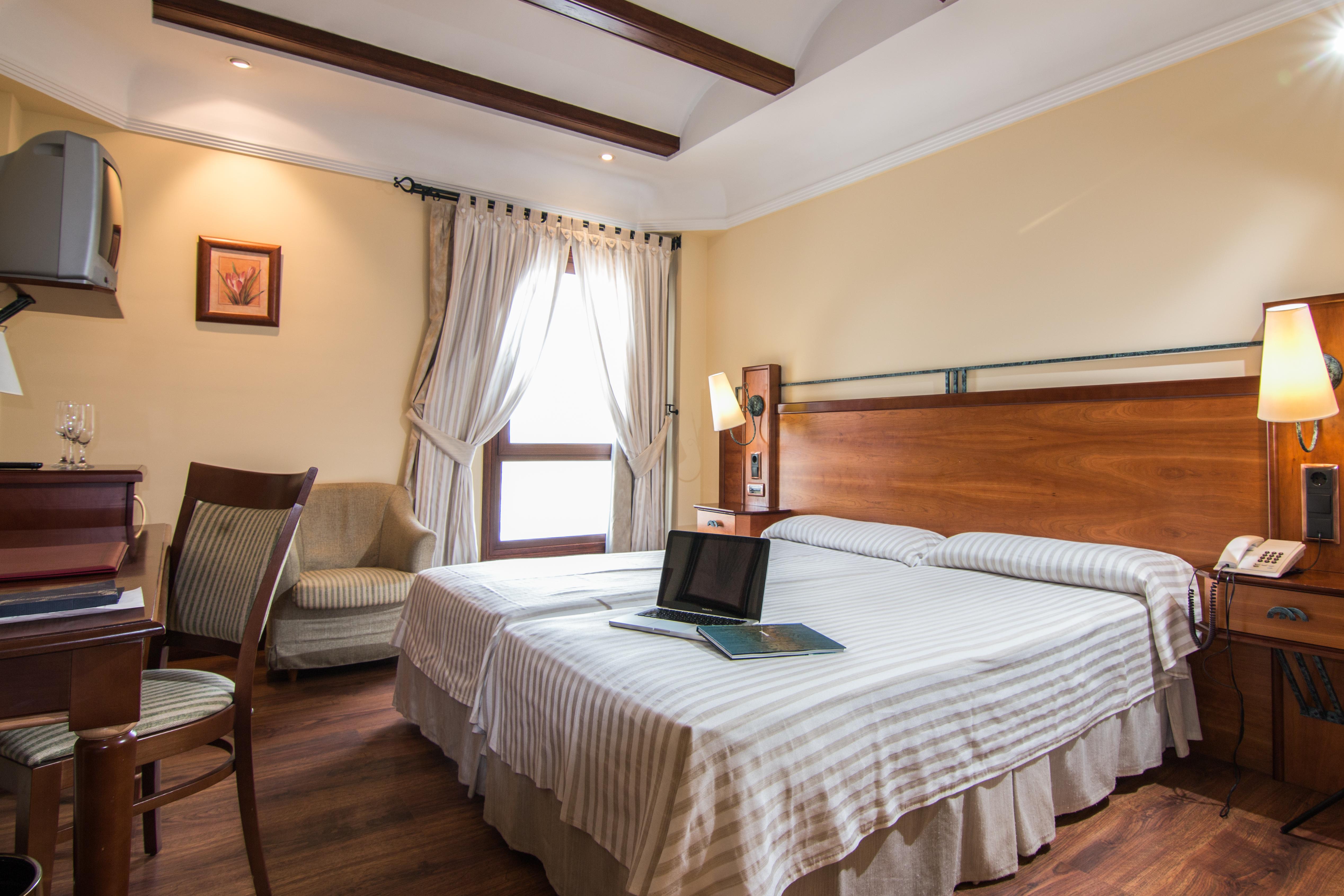 Hotel Abades Guadix Buitenkant foto